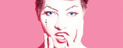 RECENZE: Amanda Palmer přichází s pestrou paletou emocí